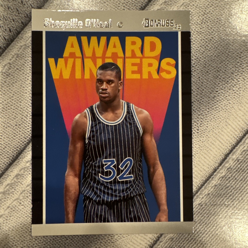 Panini Donruss 90s Pop Culture Shaq Award Winners Basketball Card